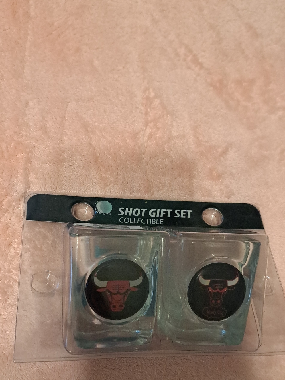 Collectible Shot Gift Set - Chicago Bulls